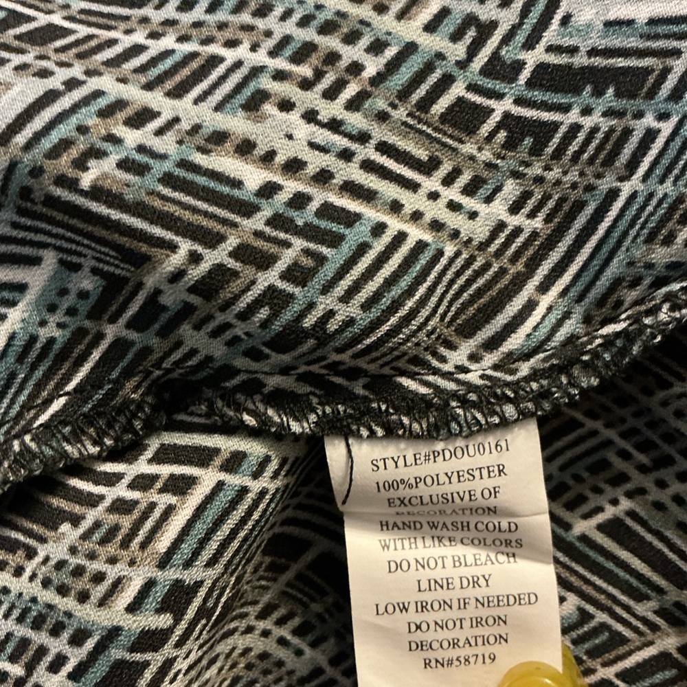 Notations Blouse - Picture 6 of 7